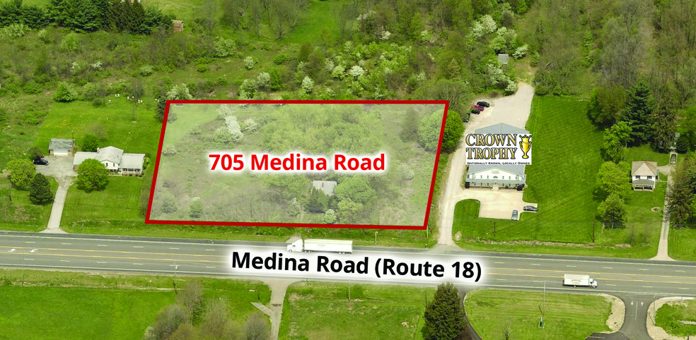 705 Medina Rd, Medina, OH for sale - Aerial - Image 1 of 1