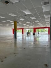 1411 Retail Row, Hartsville, SC for lease Building Photo- Image 2 of 3