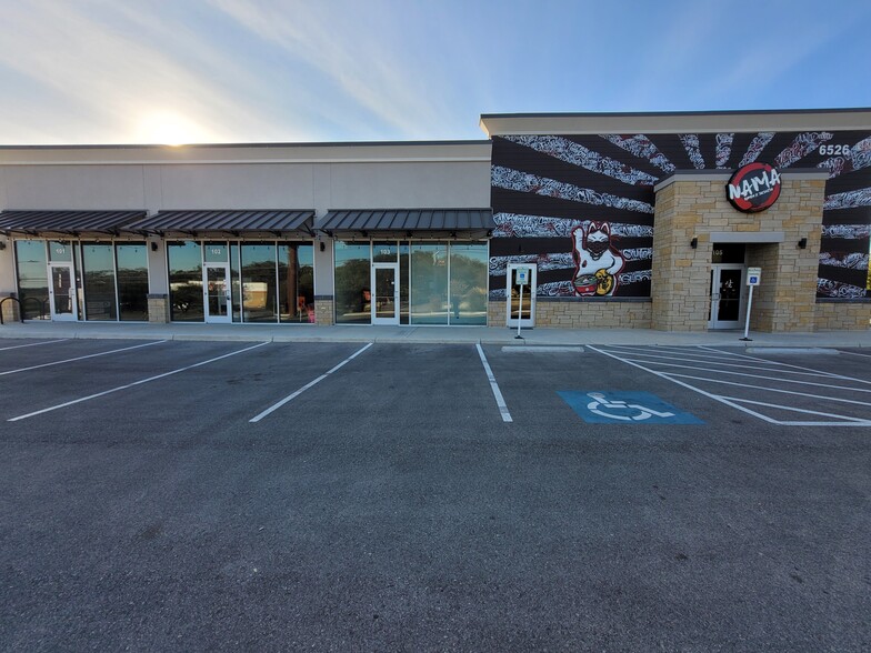 6526 Babcock Rd, San Antonio, TX for lease - Building Photo - Image 2 of 4