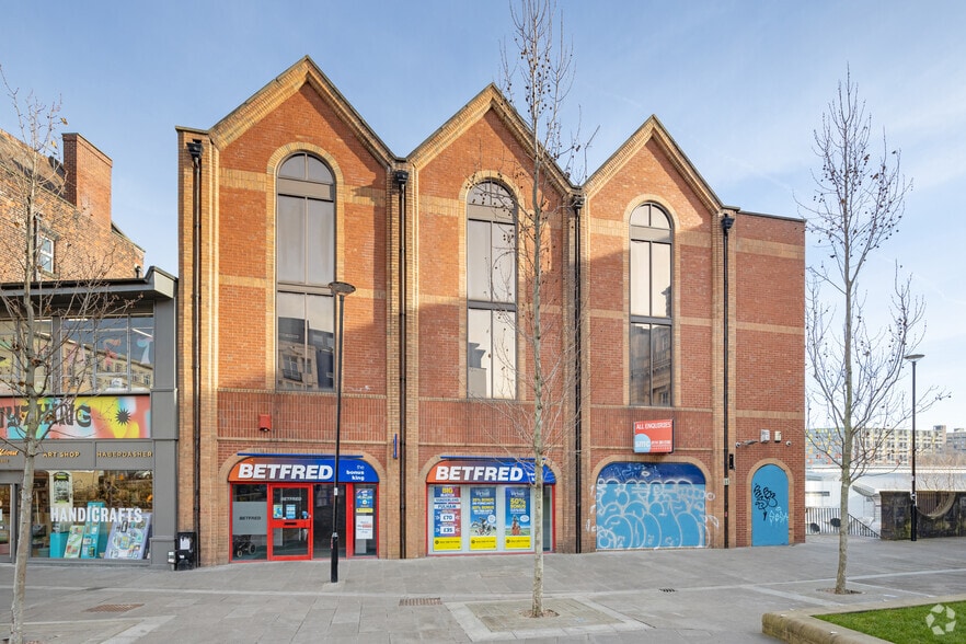 11-15 Fitzalan Sq, Sheffield for sale - Primary Photo - Image 1 of 1