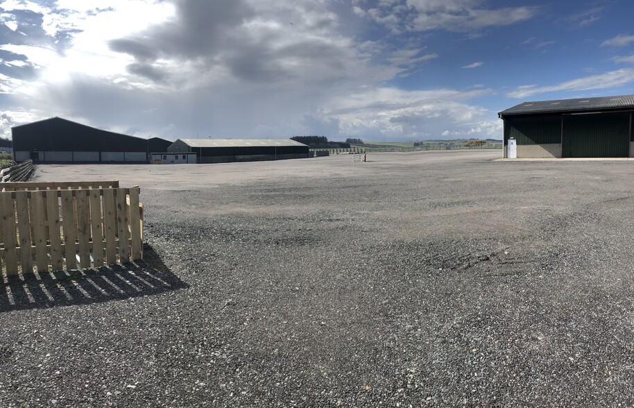 Tamala, Whitecairns for lease - Building Photo - Image 3 of 8