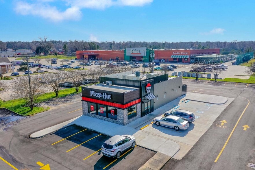 106 Highway 61 S, Natchez, MS for sale - Building Photo - Image 1 of 2