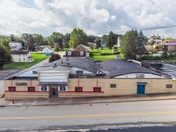 More details for 200 Baughman Ave, Jeannette, PA - Retail for Sale