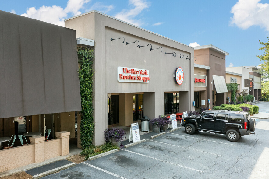 4967-4969 Roswell Rd, Atlanta, GA for lease - Building Photo - Image 3 of 6