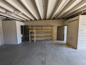 1414 Goblin Dr, Harrison, AR for lease Interior Photo- Image 2 of 5