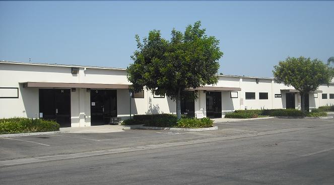 2110 S Lyon St, Santa Ana, CA for lease - Primary Photo - Image 1 of 3