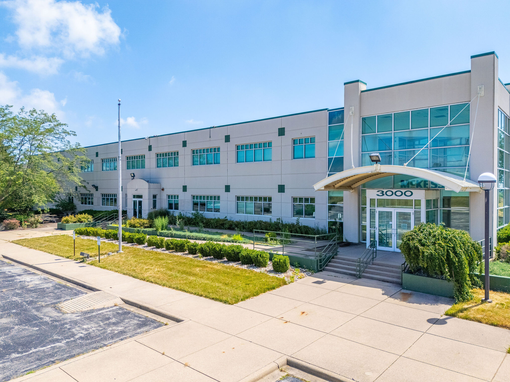 3000 Kenskill Ave, Washington Court House, OH for lease Building Photo- Image 1 of 11