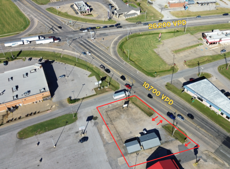 1213 W Cherokee St, Wagoner, OK for sale - Primary Photo - Image 1 of 3