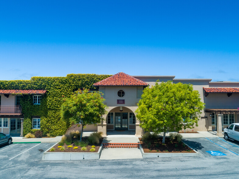 10 Harris Ct, Monterey, CA for lease - Building Photo - Image 3 of 4