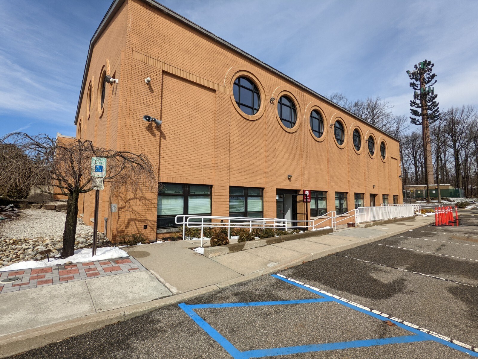 353 E Clinton Ave, Tenafly, NJ for sale Primary Photo- Image 1 of 1