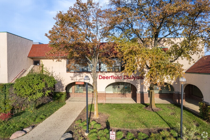 405-493 Lake Cook Rd, Deerfield, IL for lease - Building Photo - Image 3 of 10