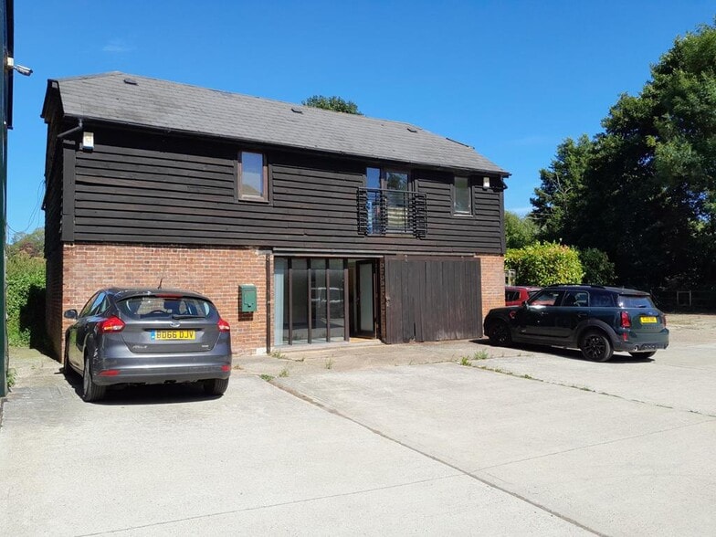 Lenacre St, Westwell for sale - Primary Photo - Image 1 of 1