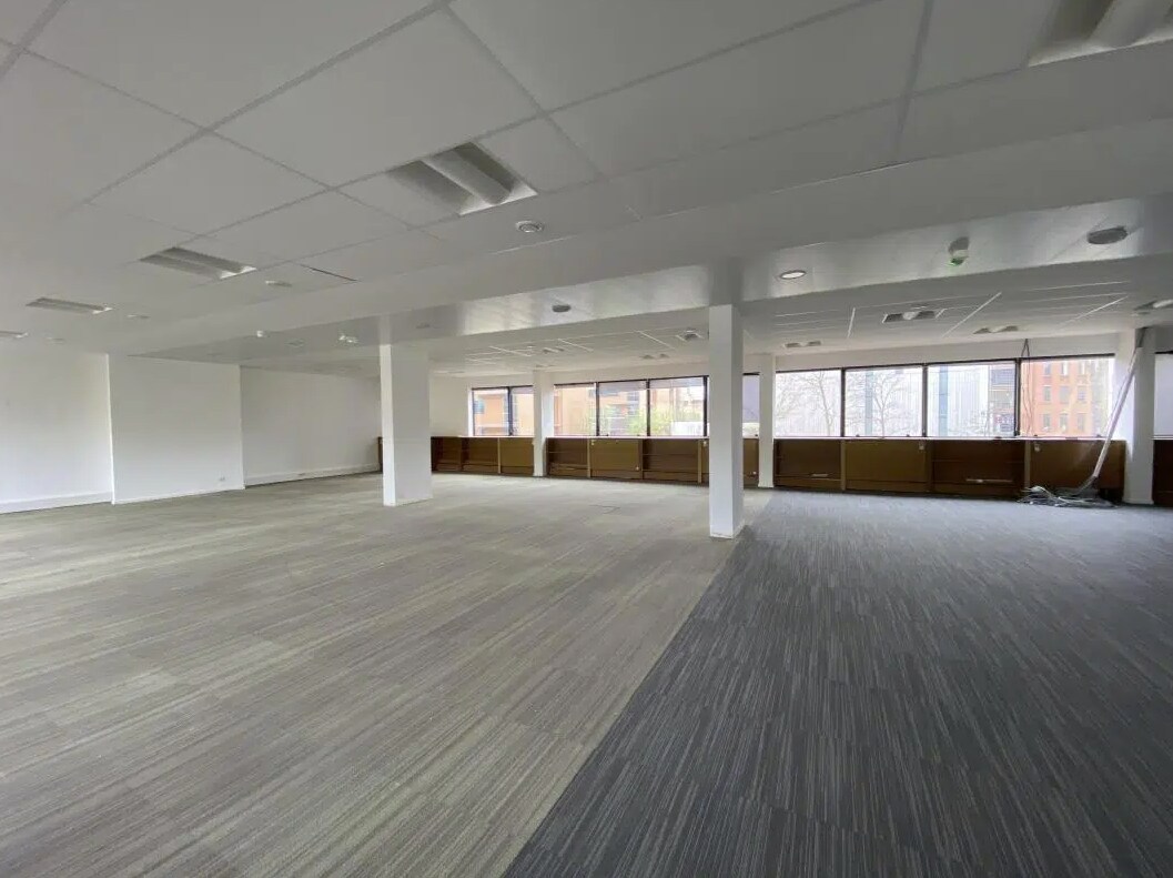 4-6 Rue Truillot, Ivry-sur-Seine for lease Interior Photo- Image 1 of 15