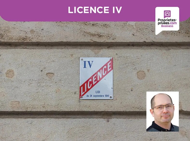 Flex in Noyant-Villages for sale - Building Photo - Image 3 of 4