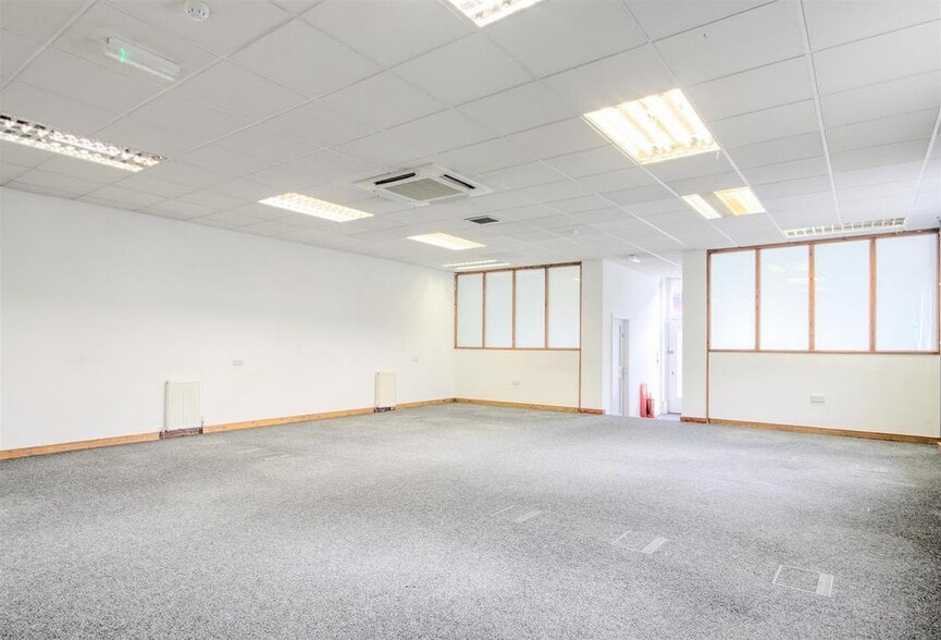 Belmont Wharf, Skipton for lease - Building Photo - Image 2 of 12