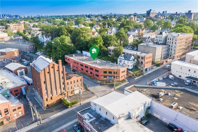 222-224 Washington St, Mount Vernon, NY for sale - Building Photo - Image 1 of 10