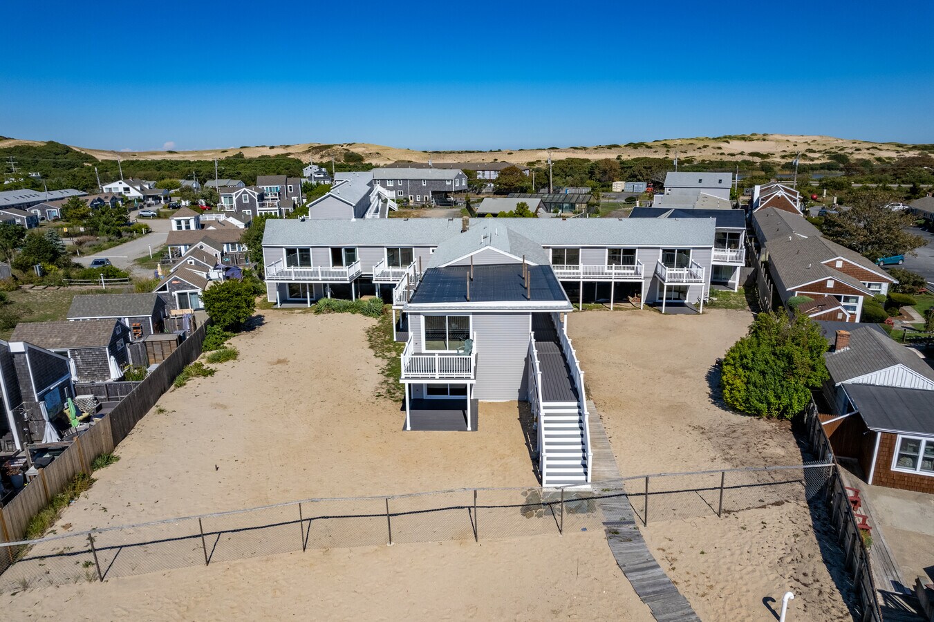 706 Shore Rd, North Truro, MA 02652