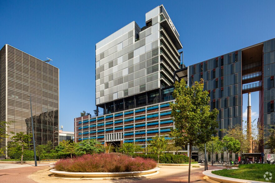 Office in Barcelona, Barcelona for lease - Primary Photo - Image 1 of 2