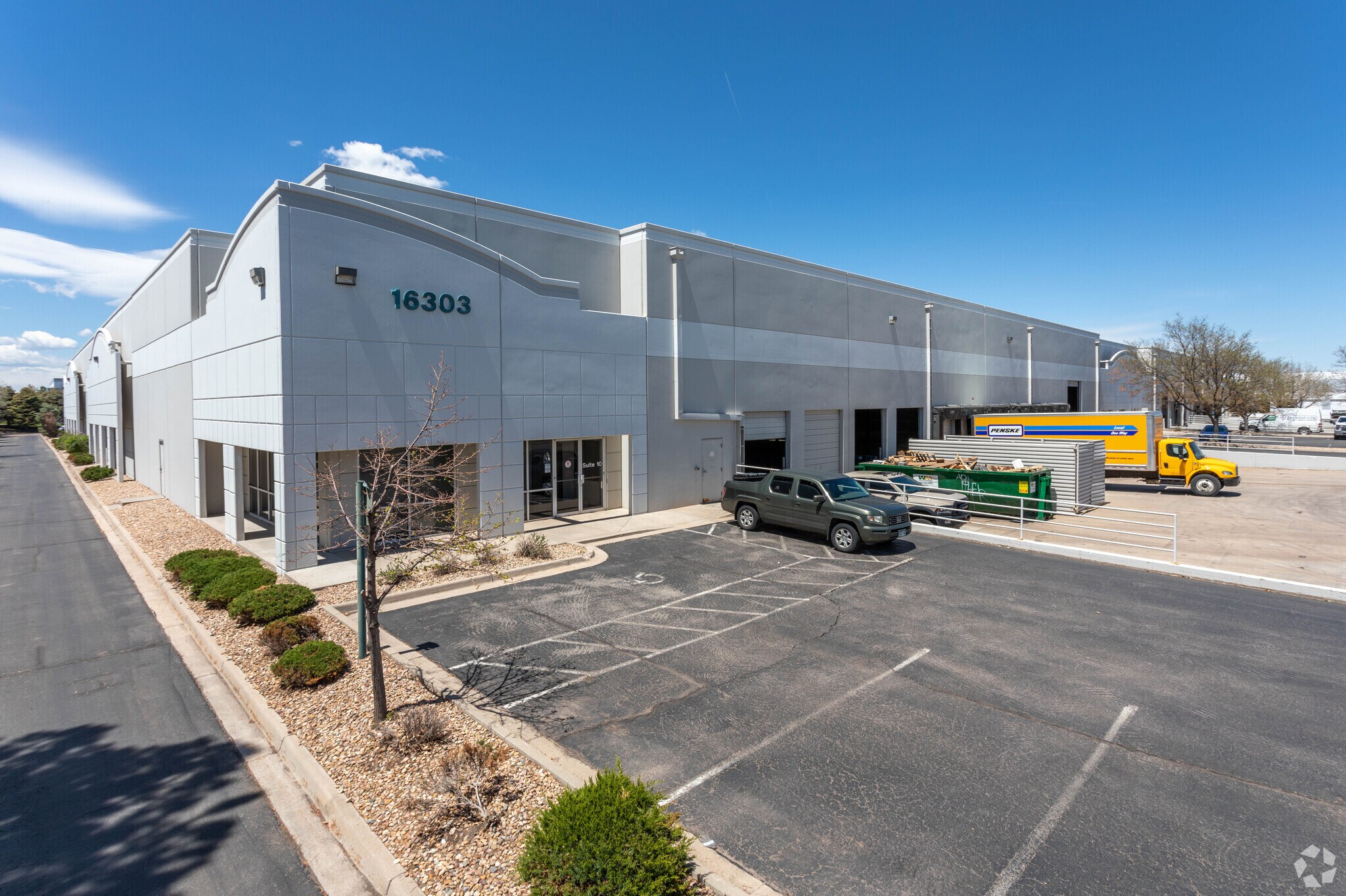 16303 E 32nd Ave, Aurora, CO for sale Building Photo- Image 1 of 1