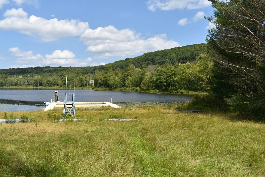 2276 Old Route 17, Windsor Township, NY for sale - Building Photo - Image 1 of 1