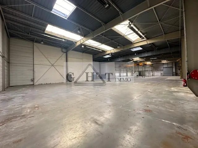 Office in Lisses for lease - Interior Photo - Image 2 of 17