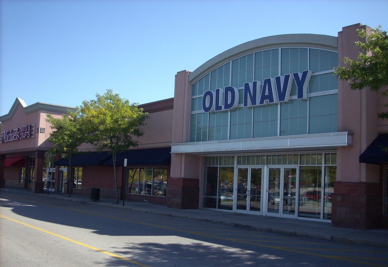 533 S Broad St, Meriden, CT 06450