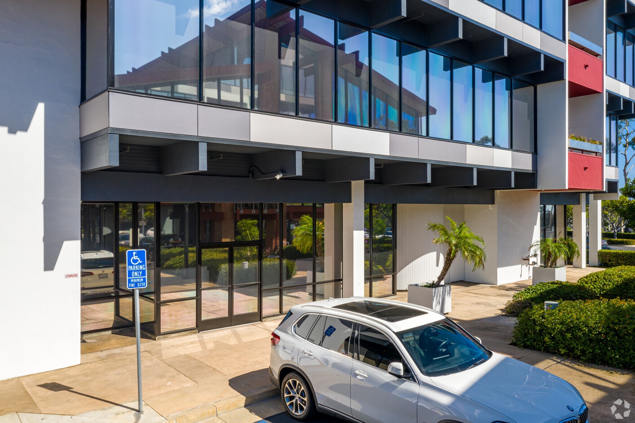 260 Newport Center Dr, Newport Beach, CA 92660 Newport Executive