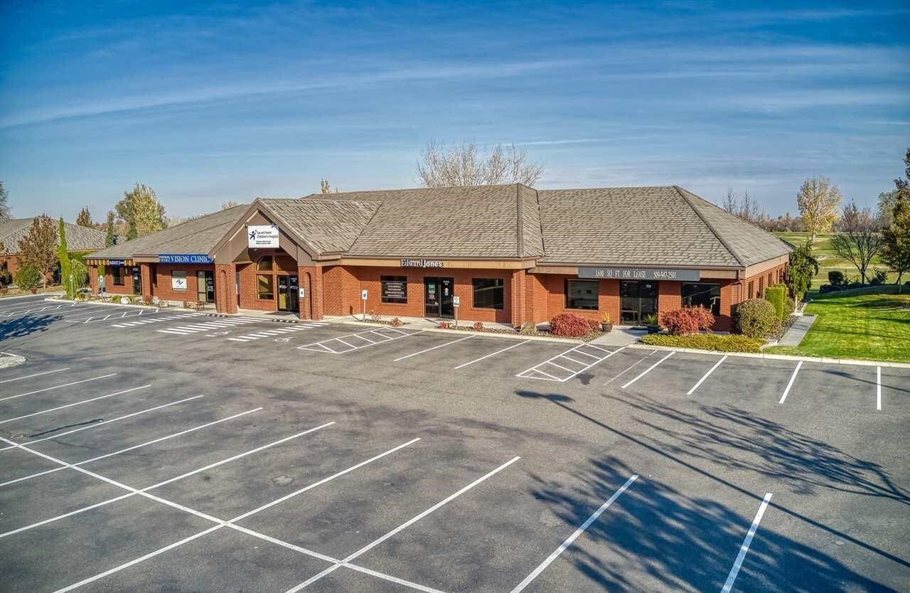 112 Columbia Point Dr, Richland, WA 99352