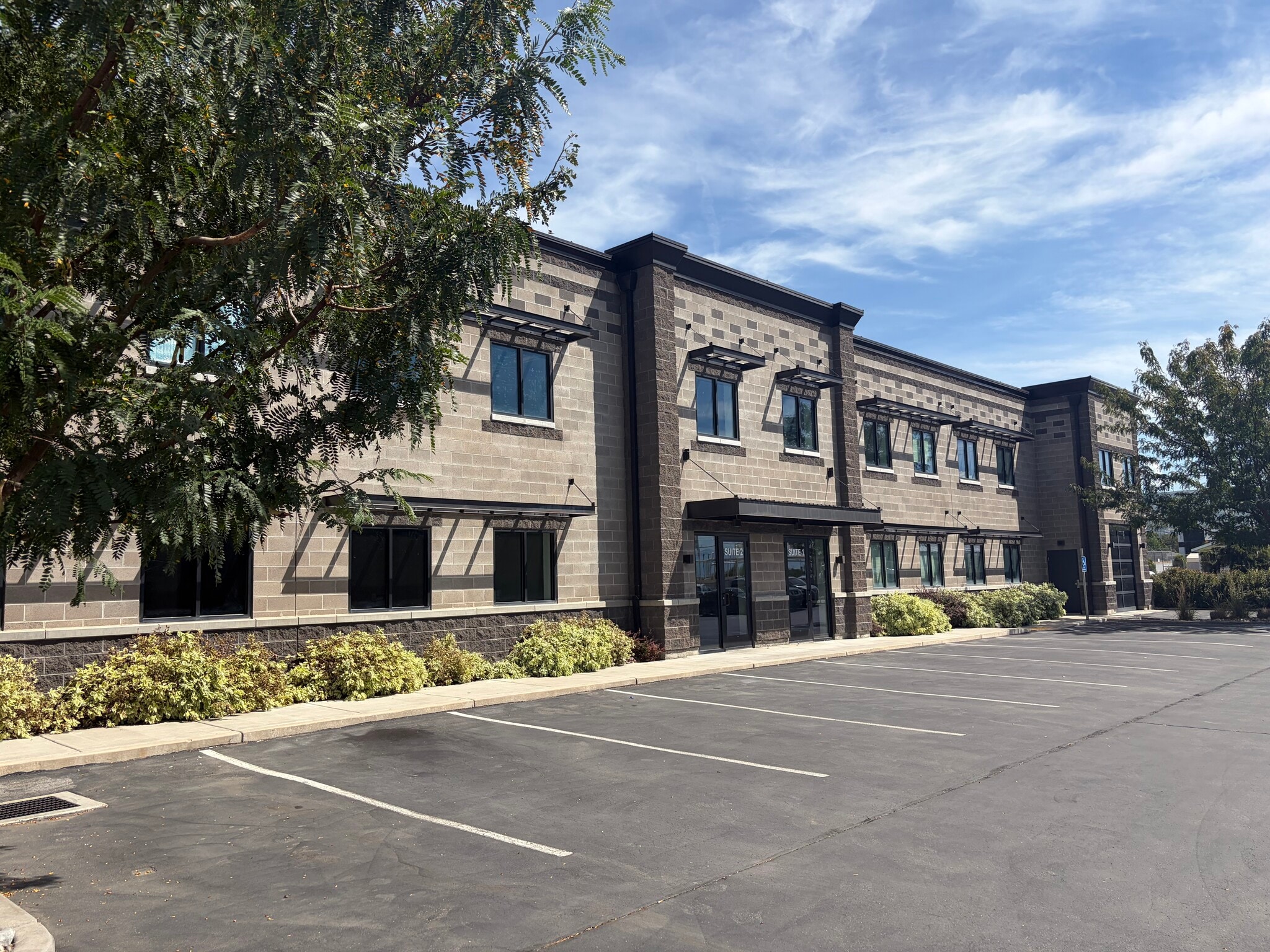 740 W 500 S, West Bountiful, UT for lease Building Photo- Image 1 of 15