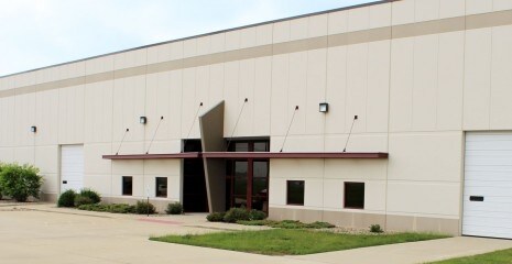 101 Mercury Dr, Champaign, IL for sale - Primary Photo - Image 1 of 1