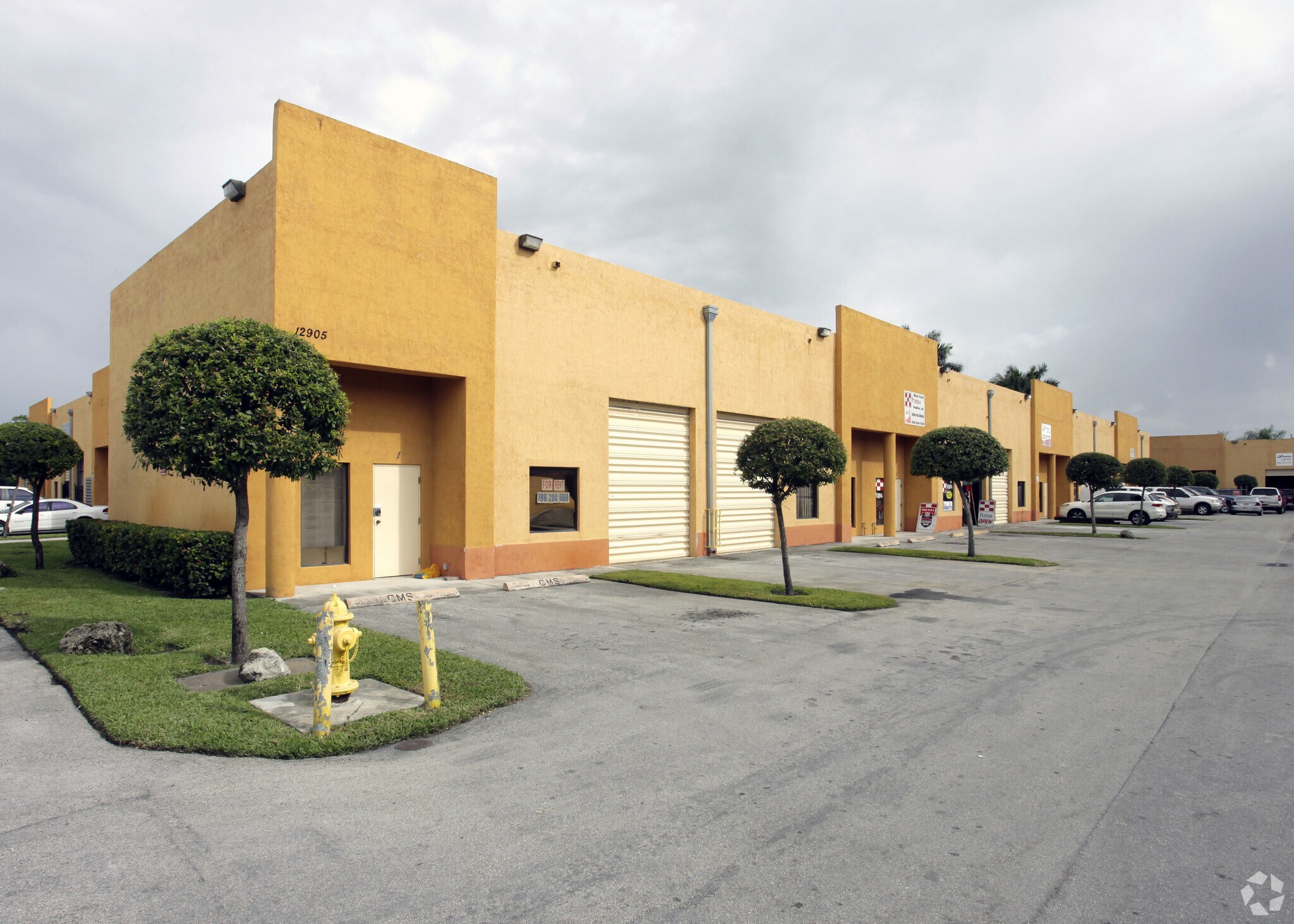 12905 W Okeechobee Rd, Hialeah, FL for sale Primary Photo- Image 1 of 1