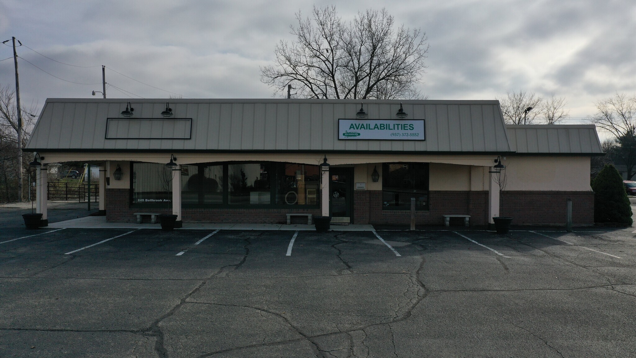 245251 Bellbrook Ave, Xenia, OH 45385 Kennedy Korners Shopping