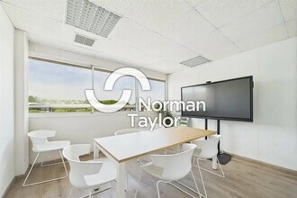 Office in Baillargues for sale Interior Photo- Image 2 of 9