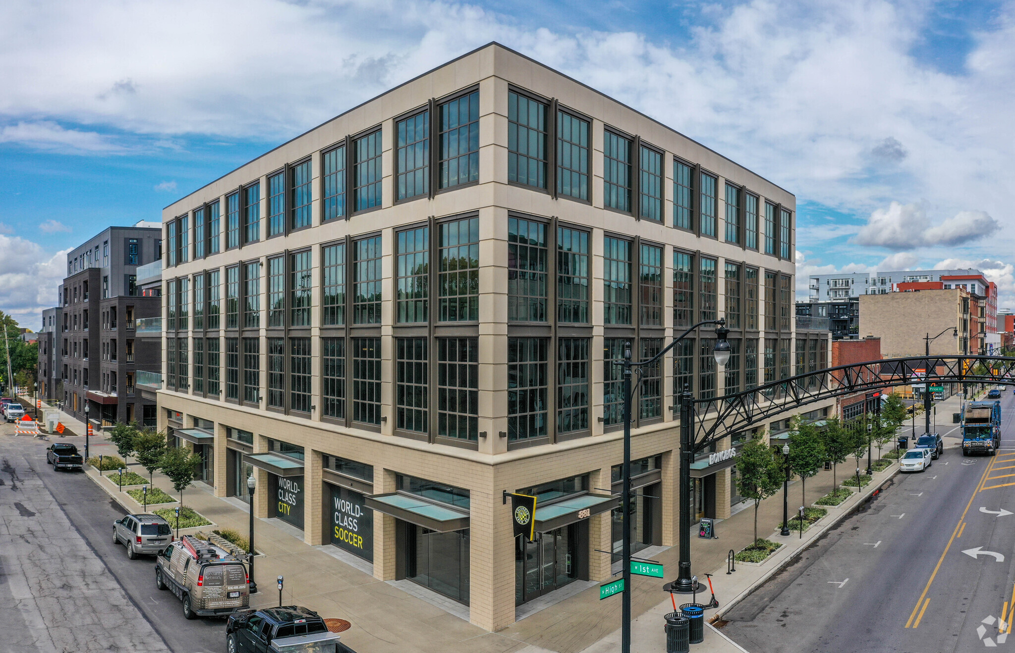 873-875 N High St, Columbus, OH for lease Building Photo- Image 1 of 21