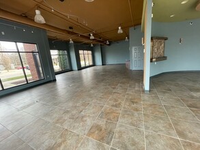 2985 Mt Hope Rd, Okemos, MI for lease Interior Photo- Image 2 of 11