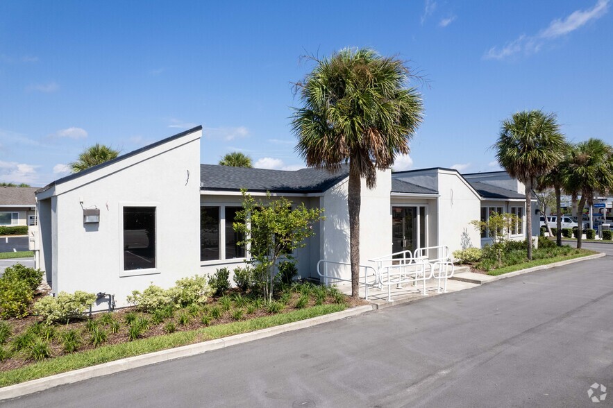 2526 3rd St S, Jacksonville Beach, FL for lease - Building Photo - Image 2 of 14