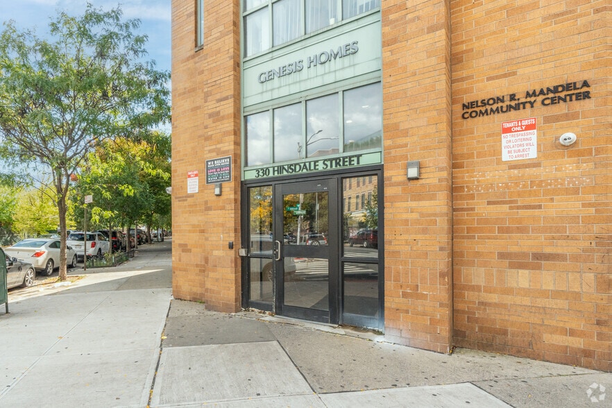 330 Hinsdale St, Brooklyn, NY for lease - Building Photo - Image 1 of 18