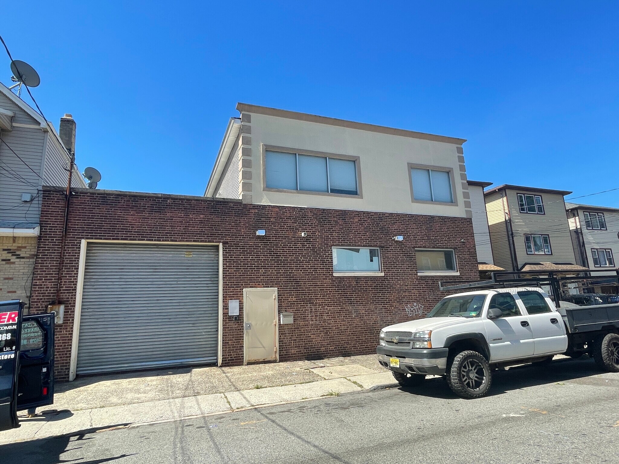 39 Mott St, Newark, NJ for sale Primary Photo- Image 1 of 1