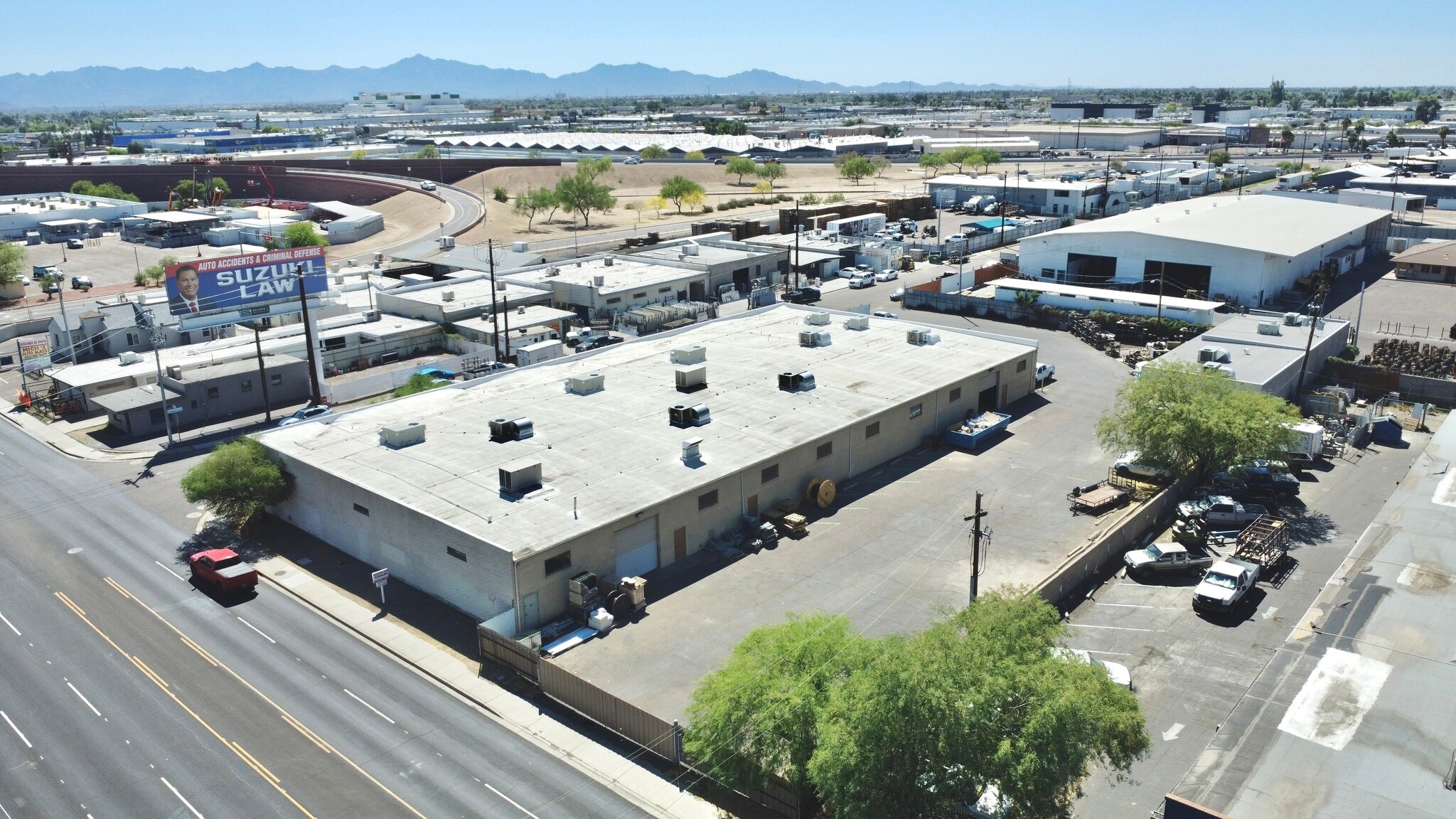 2710 W Cheery Lynn Rd, Phoenix, AZ for lease Interior Photo- Image 1 of 3