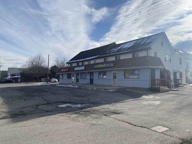 25 Main St, Shirley, MA 01464 - Retail for Sale | LoopNet