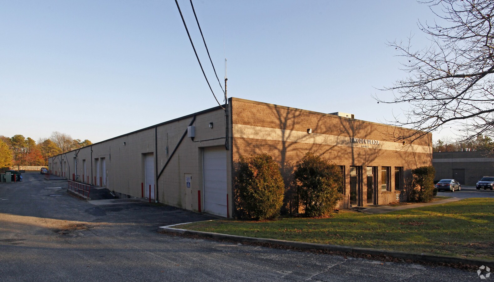 15151557 Lincoln Ave, Holbrook, NY 11741