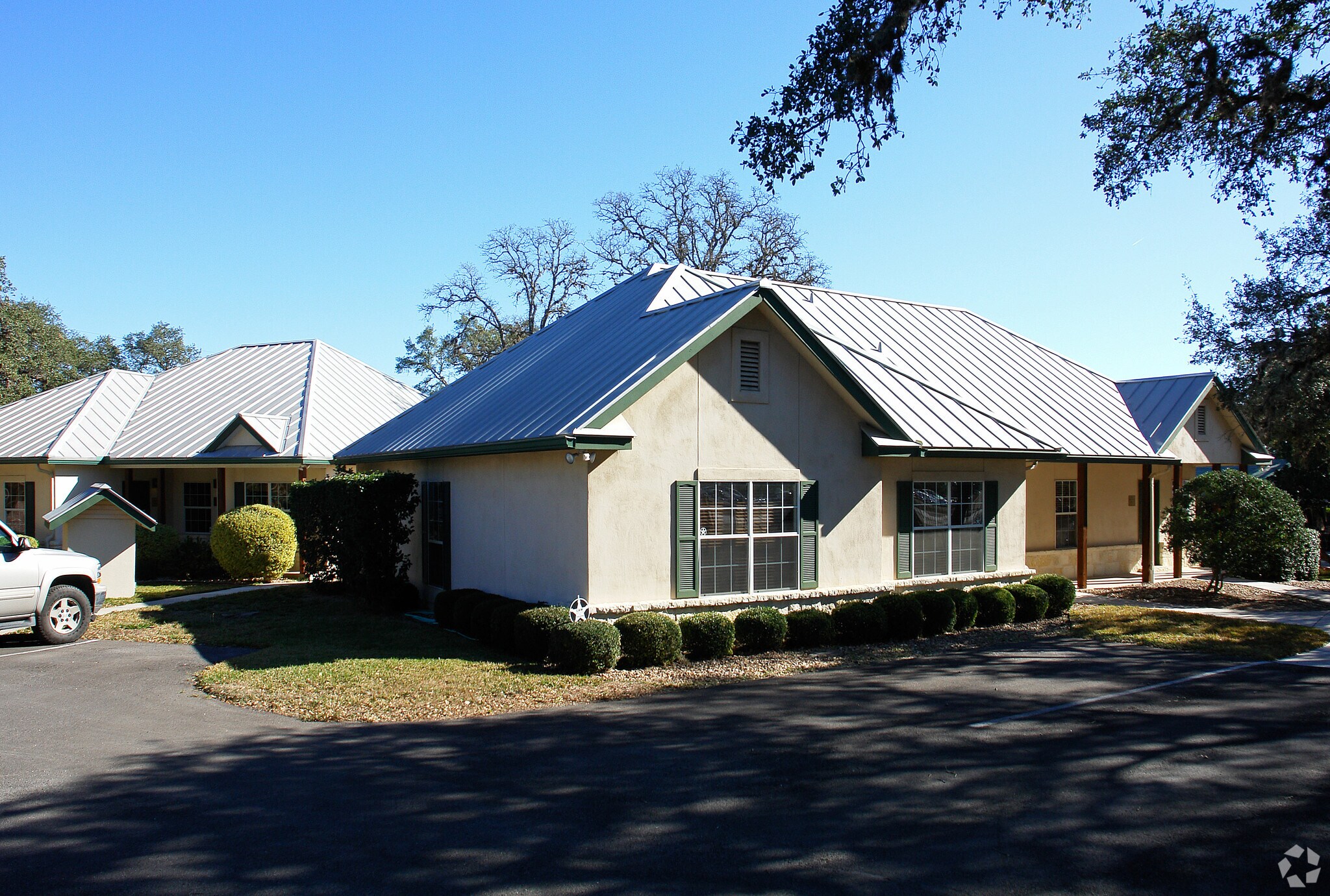 31320-1 W IH-10, Boerne, TX for sale Primary Photo- Image 1 of 1