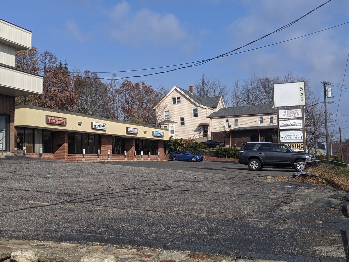 551 Wolcott St, Waterbury, CT 06705