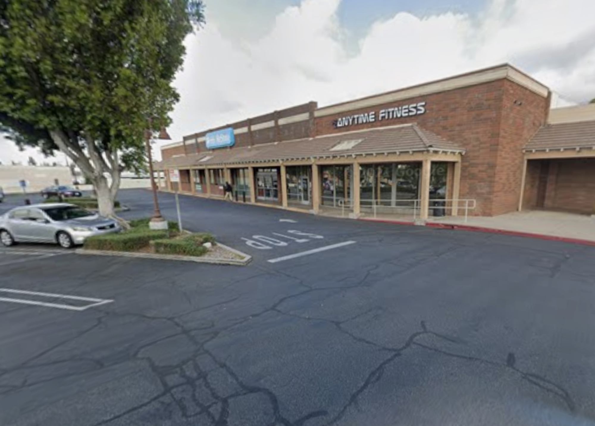 2215-2245 Huntington Dr, Duarte, CA for lease Building Photo- Image 1 of 5