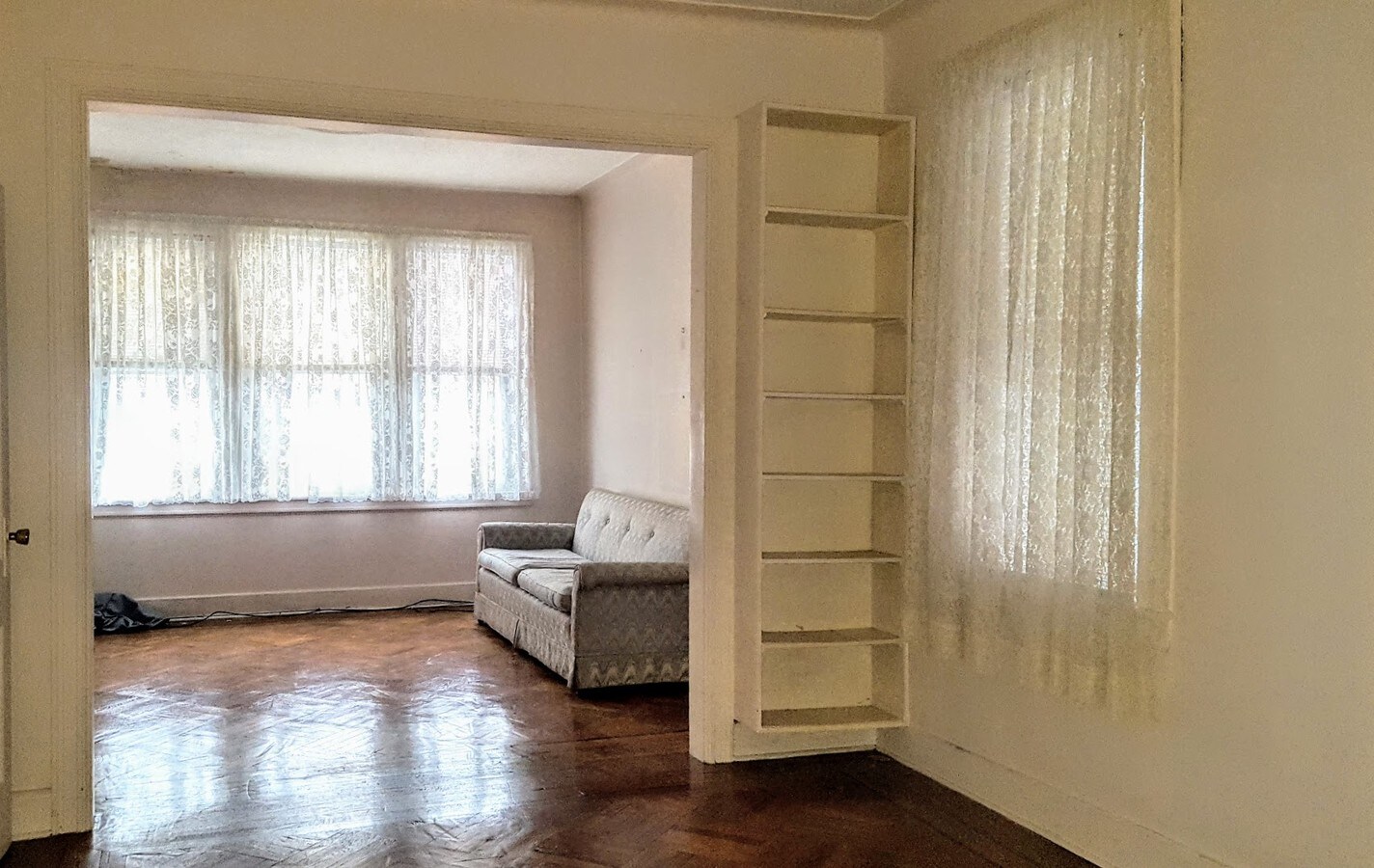 205 Gates Ave, Jersey City, NJ 07305