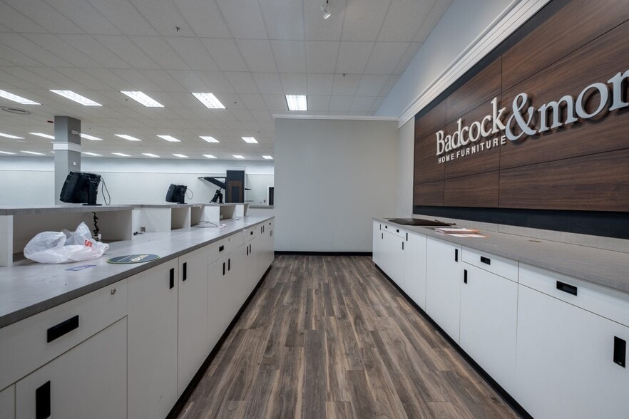 1388 Warren Coleman Blvd, Concord, NC for sale - Interior Photo - Image 3 of 31