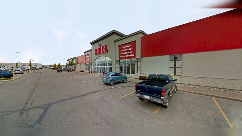 11345 104 Av, Grande Prairie, AB for lease - Building Photo - Image 2 of 2