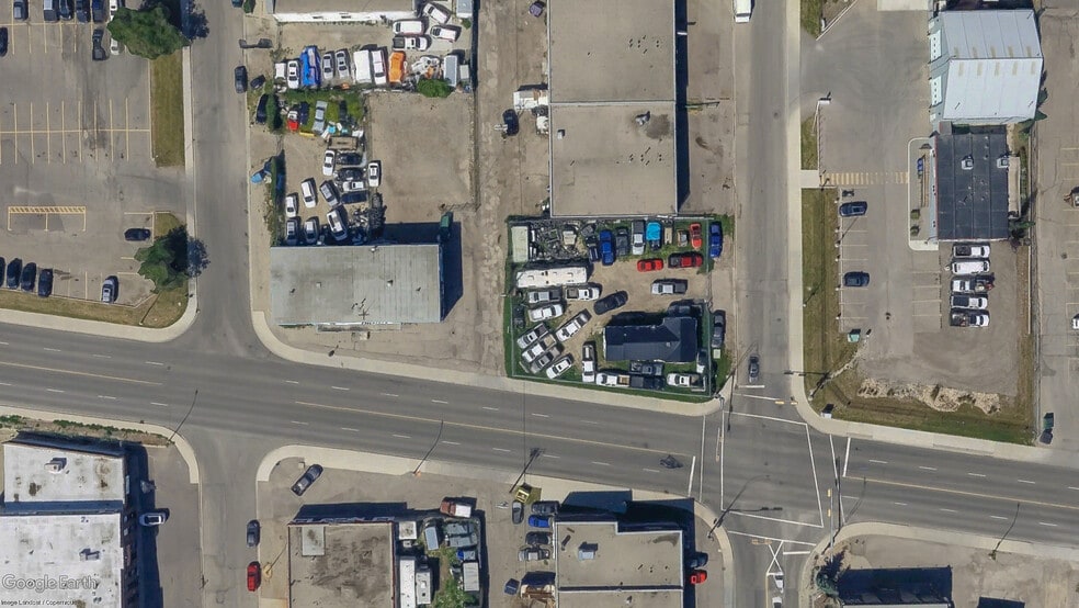 3603 Edmonton Trl NE, Calgary, AB for lease - Building Photo - Image 3 of 6