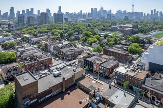 563 Bloor St W, Toronto, ON - AERIAL map view