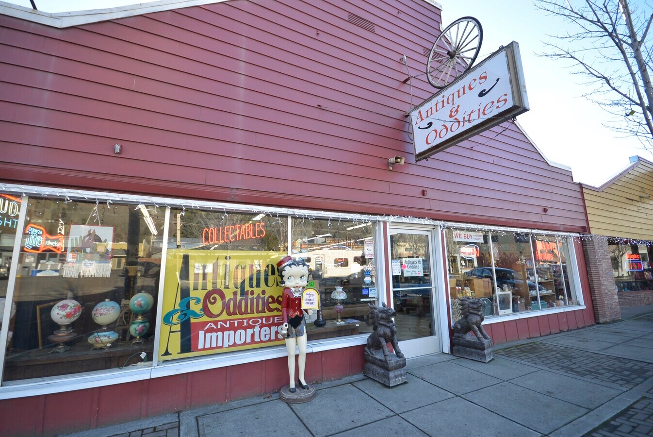 211 W Steuben St, Bingen, WA 98605